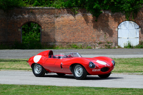 Jaguar D-Type (1956) - ausnahmsweise rot Jaguar D-Type (1956) - ausnahmsweise rot