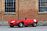 Jaguar D-Type (1956) - ausnahmsweise rot (© Tim Scott / Fluid Images - Courtesy Concours of Elegance, 2023) Jaguar D-Type (1956) - ausnahmsweise rot (© Tim Scott / Fluid Images - Courtesy Concours of Elegance, 2023)