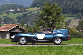 Jaguar D-Type (1956) - vermutlich ein Nachbau, aber Fahrfreude bereitet das Teil auf jeden Fall - BCM Mollis 2019