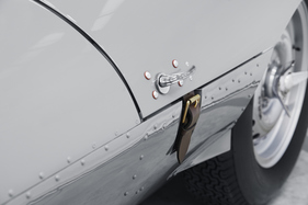 Jaguar D-Type (2017)