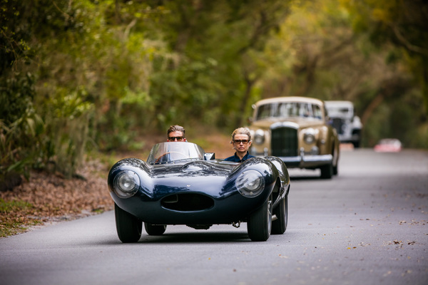 Jaguar D-Type auf der Ausfahrt am Freitag - Amelia Island Conours d'Elégance 2017