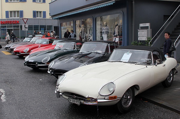 Jaguar E (1961) - Oldtimer in Obwalden OiO 2011 - 50 Jahre E-Type am OiO