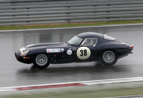 Jaguar E (1962) - E-Type Challenge am AVD Oldtimer Grand Prix 2011