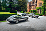 Jaguar E-Type (1961) - Zweimal geschlossen, einmal offen (© Pendine Historic Cars, 2021) Jaguar E-Type (1961) - Zweimal geschlossen, einmal offen (© Pendine Historic Cars, 2021)