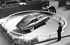 Jaguar E Type (1961) - ein Wunschtraum auf vier Rädern - am Pariser Autosalon 1961