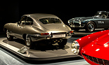 Jaguar E-Type (1961) - in der Ausstellung "PS:. Ich liebe Dich. Sportwagen-Design der 1950er - 1970er Jahre"
