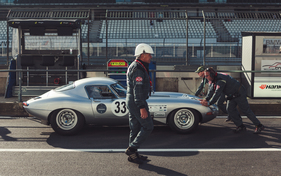 Jaguar E-Type (1962) am AvD Oldtimer Grandprix 2016 - AvD OGP 2016 Jaguar E-Type (1962) am AvD Oldtimer Grandprix 2016 - AvD OGP 2016