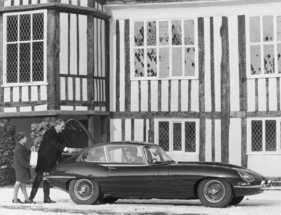 Bild Jaguar E-Type (1967) - Jaguar als Familiengefährt