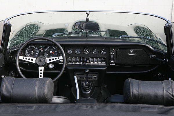 Jaguar E Type (1973)