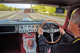 Jaguar E-Type 1VHP (1961) - driven by David Franklin