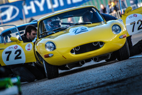 Jaguar E-Type 3.8 (1964) am der Jarama Classic 2016 Jaguar E-Type 3.8 (1964) am der Jarama Classic 2016
