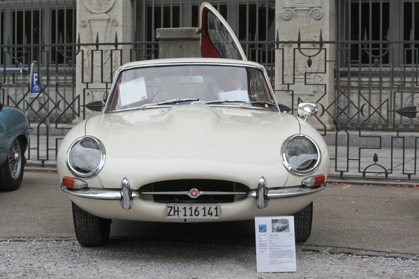 Jaguar E-Type 3.8 Litre (1964) - Unrestauriertes Coupé beim Zürich Classic Car Award 2021