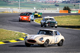 Jaguar E-Type 3.8L (1964) an der Jarama Classic 2016