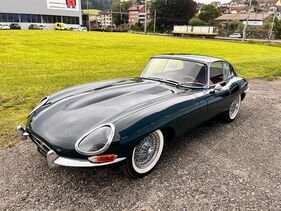 Jaguar E-Type 4.2 (1968) - als Lot 125 an der Dutch Auction Company "Extravaganza" Versteigerung 2024 Jaguar E-Type 4.2 (1968) - als Lot 125 an der Dutch Auction Company "Extravaganza" Versteigerung 2024