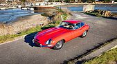 Bild: Jaguar E-Type 4.2 Coupé (1965) – als Lot 07 an der Versteigerung "Automobile Legends – The Peninsula Paris 2026" von Artcurial