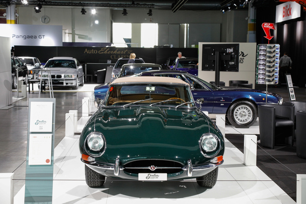 Jaguar E-Type 4.2 Litre OTS (1968) - angeboten von Seiler Classic Cars - 38. Auto Zürich 2025