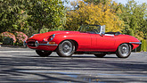 Bild: Jaguar E-Type 4.2 Roadster (1967) - als Lot 242 an der Broad-Arrow-Versteigerung am Monterey Jet Center 2024