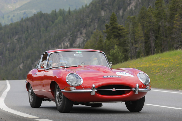 Jaguar E-Type Coupé (1962) - 30. BCCM St. Moritz “Safari Edition” 2024