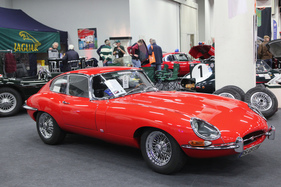 Jaguar E-Type Coupé (1964) - wie der von Jerry Cotton (Retro Classics Cologne 2017)