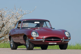 Jaguar E Type Coupé (1965) - für viele der absolute Traum