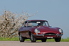 Jaguar E Type Coupé (1965) - sieht schon im Stand schnell aus