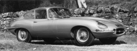 Jaguar E-Type Coupé (1968) - Seitenansicht
