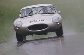 Jaguar E Type Lightweight (1962) - am Start in der Sportwagenklasse  - Gaisbergrennen 2013 - Berglauf auf den Gaisberg am Freitag