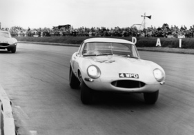 Jaguar E Type Lightweight (1963) - fuhren für Jaguar Rennsporterfolge ein