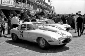 Jaguar E-Type Lightweight Competition (1963) - offered as lot 060 at the Bonhams Quail auction on August 19, 2022