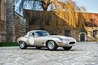 Bild: Jaguar E-Type Roadster "Semi-Lightweight" (1962) – als Lot 63 an der Versteigerung "Automobile Legends – The Peninsula Paris 2026" von Artcurial