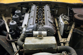 Jaguar E Type S1 (1964) - der berühmte Reihensechszylinder, wie er vor 50 Jahren in genau diesem Auto ausgeliefert wurde - Oldtimer- und Teilemarkt Fribourg 2014