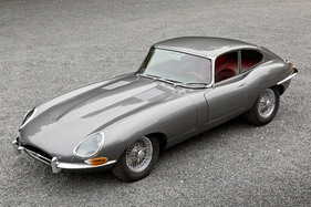 Jaguar E Type S1 3,8 Litre Coupé (1962) - als Lot 03 an der Bonhams Versteigerung Chantilly 2015