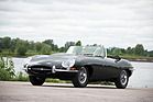 Bild: Jaguar E-Type S1 3.8 Litre Roadster (1961) - als Lot 325 an der RM/Sotheby's Versteigerung in Monterey am 13. - 15. August 2015