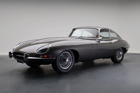 Jaguar E-Type S1 FHC (1963) - as lot 04 at the auction of Emil Frey Classic Auctions on August 24, 2024