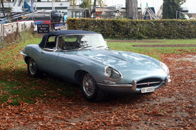 Bild Jaguar E Type S1 - am British Car Meeting in Morges im Jahr 2007