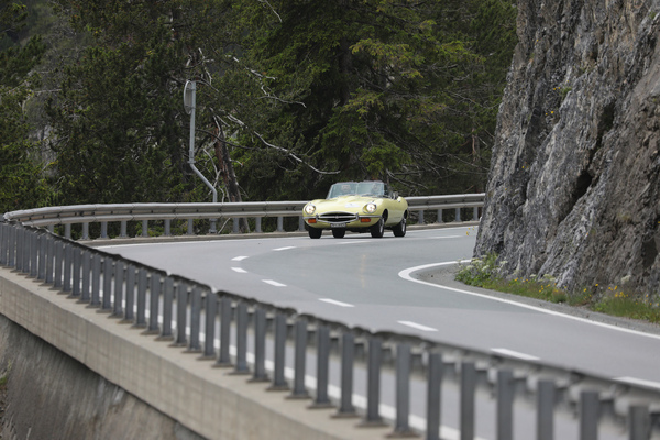 Jaguar E-Type S2 OTS (1969) - 30. BCCM St. Moritz “Safari Edition” 2024