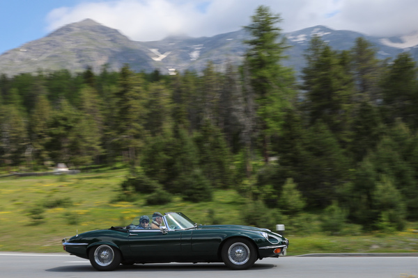Jaguar E-Type S3 OTS (1973) - 30. BCCM St. Moritz “Safari Edition” 2024