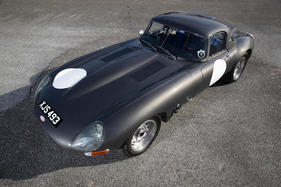 Jaguar E-Type Semi-Lightweight Competition Roadster (1962) - als Lot 041 an der Bonhams Scottsdale Versteigerung am 16. Januar 2020