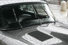 Jaguar E-Type Serie 1 von 1963 - Drei Scheibenwischer für die niedrige Windschutzscheibe
