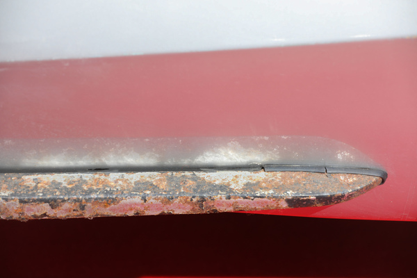 Jaguar E-Type Series 1 (1962) - mit Spezialkarosserie von Carrozzeria Sports Car, noch nicht restauriert - 19. ASC Classic-Gala Schwetzingen 2023