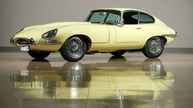 Jaguar E-Type Series 1 3.8 Fixed Head Coupe (1964) - als Lot 194 an der Broad Arrow “The Academy of Art University Collection” San Francisco Auction 2025