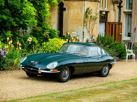Jaguar E-Type Series 1 3.8-Litre Coupé (1962) - als Lot 399 angeboten an der Bonhams Goodwood Revival Versteigerung am 17. September 2022