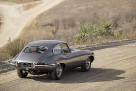 Jaguar E-Type Series 1 3.8-Litre Fixed Head Coupe (1964) - als Lot 112 an der Versteigerung von RM in Arizona am 15./16. Januar 2015