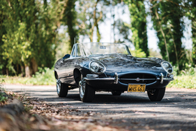 Jaguar E-Type Series 1 3.8-Litre Roadster (1961) - offered as lot 327 at the RM/Sotheby's auction in Monterey on August 17, 2019