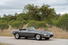 Bild Jaguar E-Type Series 1 3.8-Litre Roadster (1962) - als Lot 132 an der RM/Sotheby's-Versteigerung "The Sáragga Collection" 2019