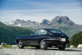Jaguar E-Type Series 1 4.2-Litre Fixed Head Coupé (1966) - als Lot 132 an der RM/Sotheby's Versteigerung in London am 7. September 2015