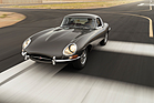Bild: Jaguar E-Type Series 1 4.2-Litre Roadster (1965) - als Lot 207 angeboten an der RM/Sotheby's Versteigerung "Driven by Disruption" in New York am 10. Dezember 2015