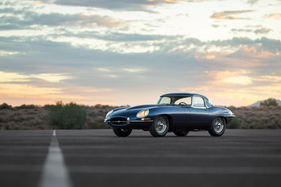 Bild Jaguar E-Type Series 1 4.2-Litre Roadster (1965) - als Lot 252 an der RM/Sotheby's Arizona Versteigerung 2017 angeboten