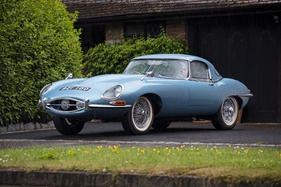 Jaguar E-Type 'Series 1' 4.2-Litre Roadster (1965) - als Lot 284 an der Bonhams Versteigerung am Goodwood Festival of Speed 2017