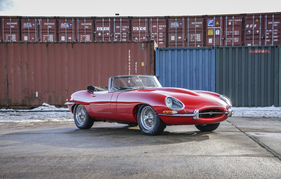 Jaguar E-Type Series 1 4.2-Litre Roadster (1966) - als Lot 121 an der RM/Sotheby's Online Only Open Roads Versteigerung vom 21. bis 29. April 2021